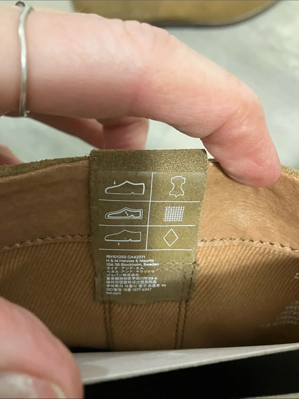 Women’s 10, genuine leather ankle booties from H&M. New with tags - Picture 7 of 9